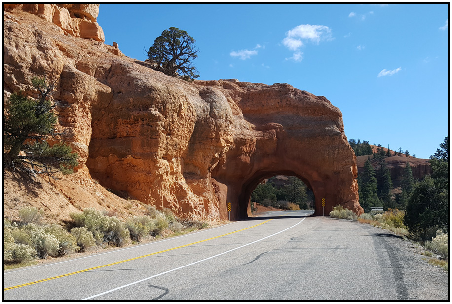 travel - north america - united states - utah - red canyon - d holmes ...